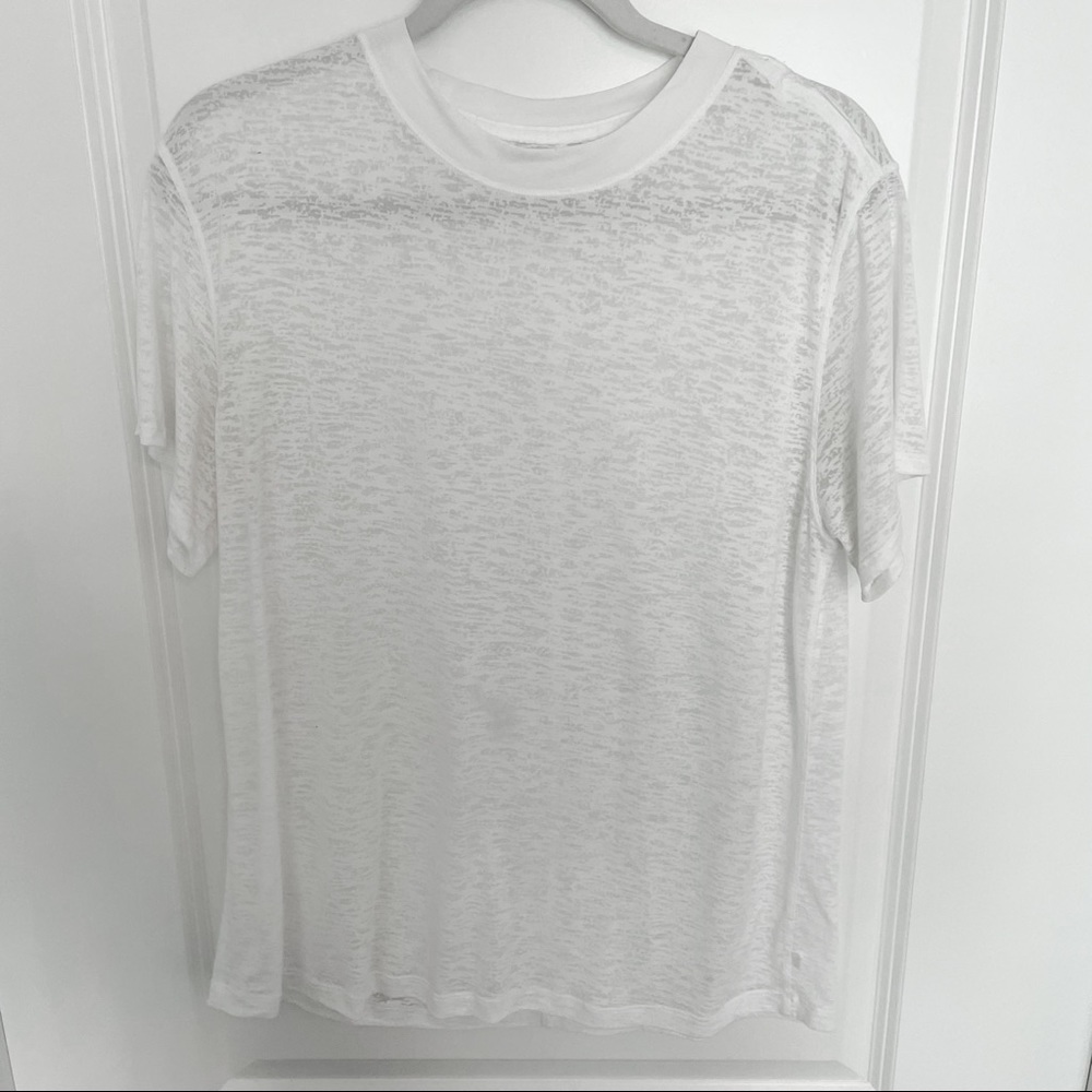 Lululemon White Heathered T-Shirt